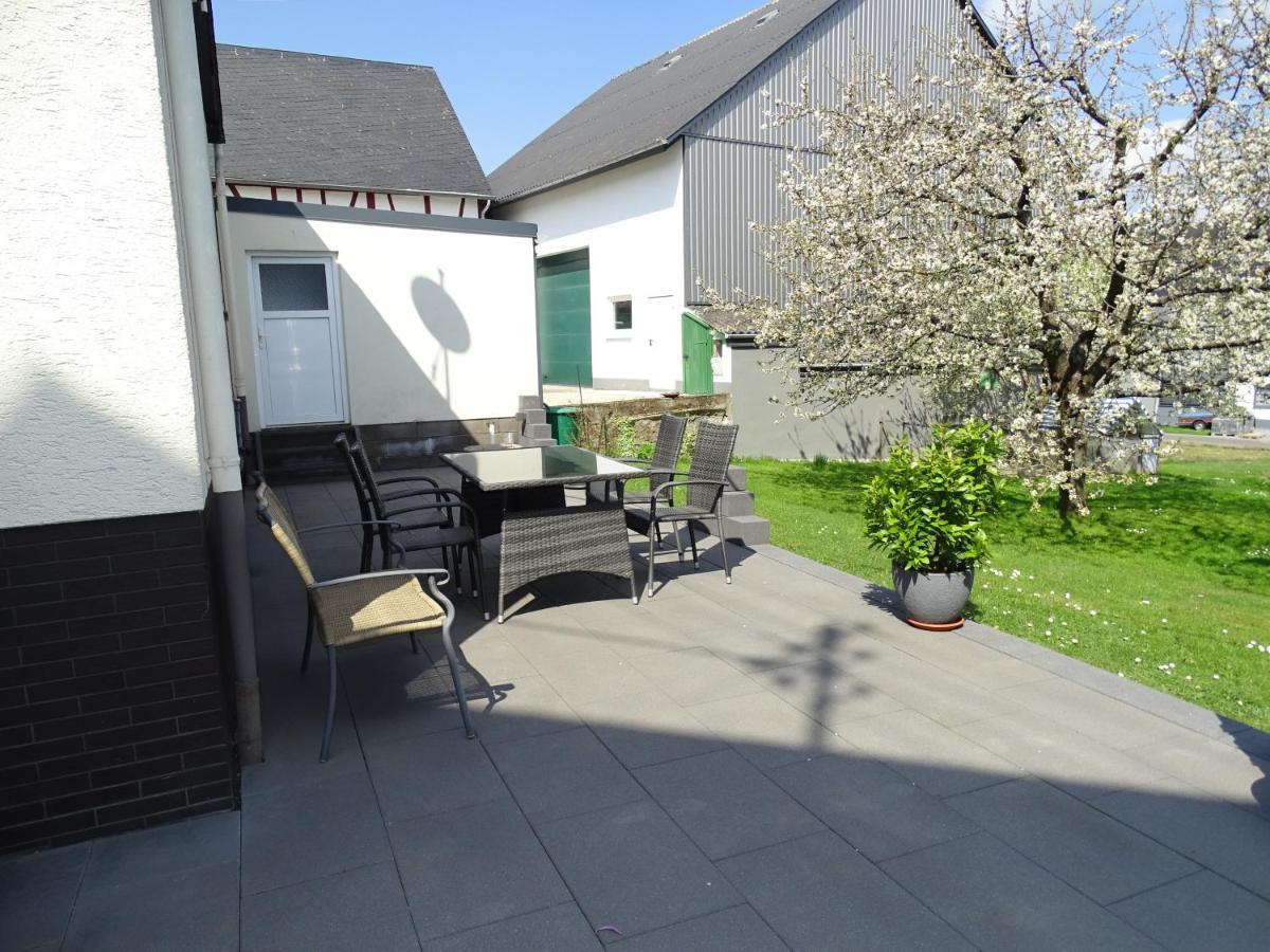 Ferienhaus Leo Blankenrath Exterior photo